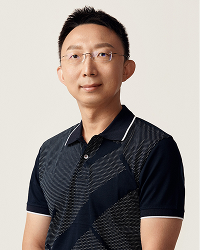 Yong Wang headshot